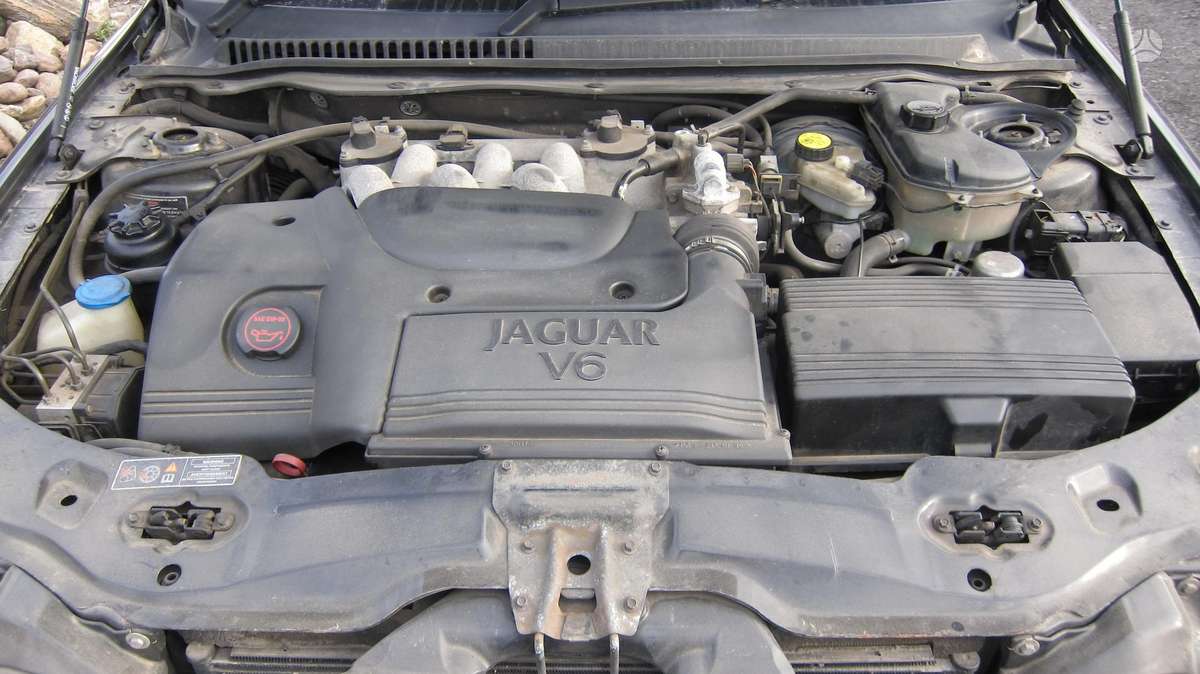 Jaguar X-Type