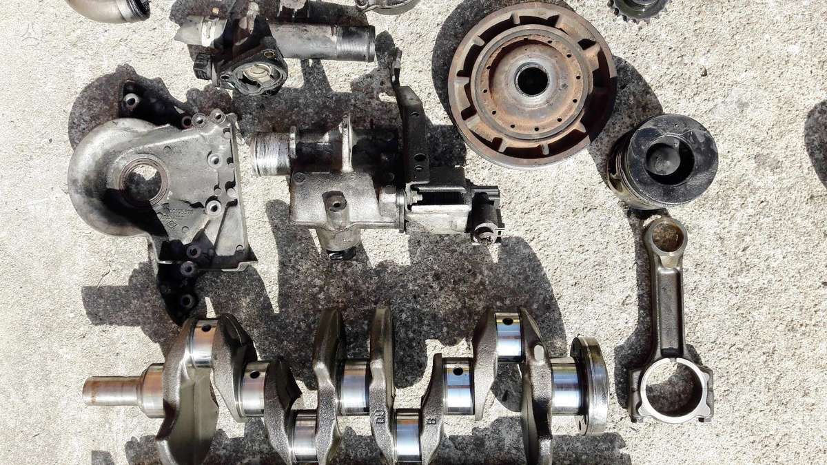 Renault Clio, K9K, engine parts