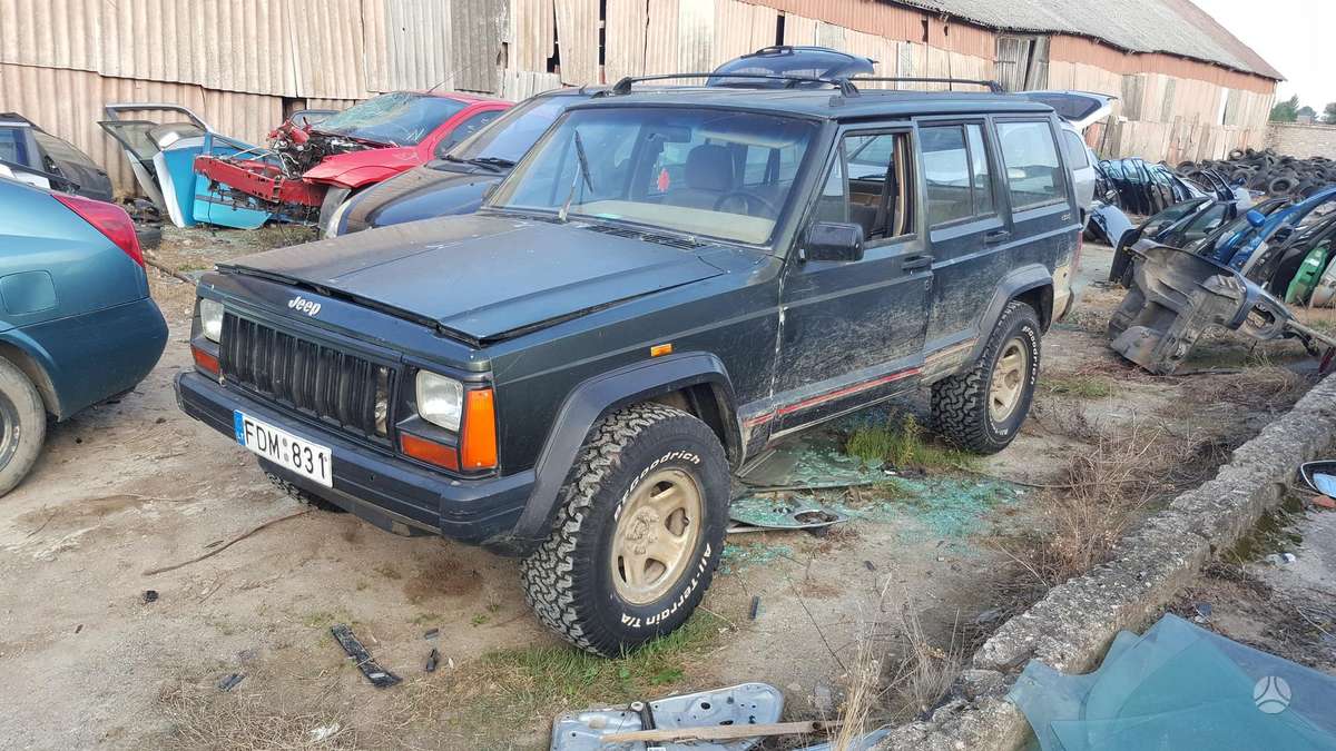 Jeep Cherokee