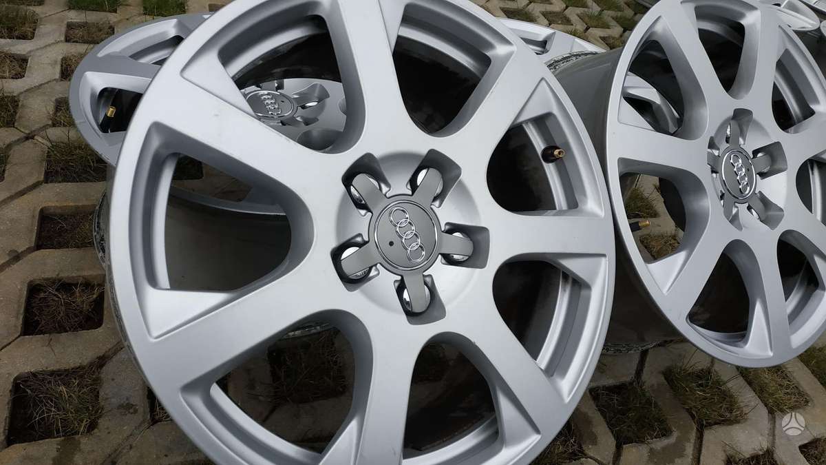 Audi, light alloy, R17