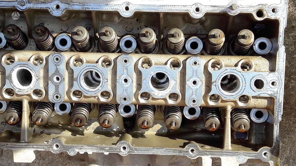 Volkswagen Golf, CJZ, variklio detalės