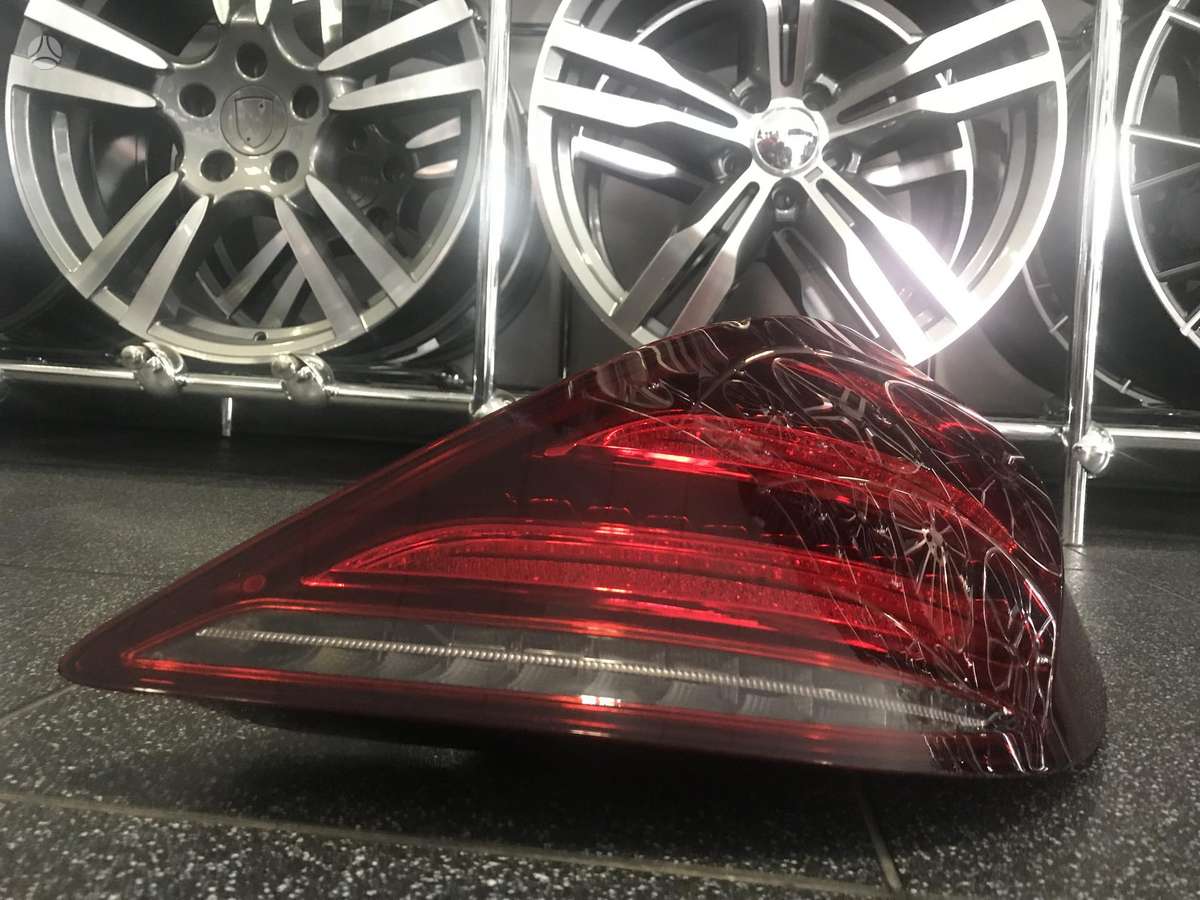 Mercedes-Benz S klasė детали кузова