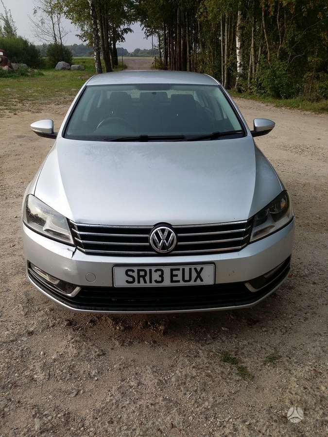 Volkswagen Passat dalimis. Anglas dalimis