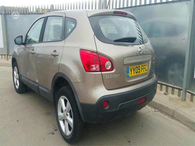 Nissan Qashqai по частям. Dalimis