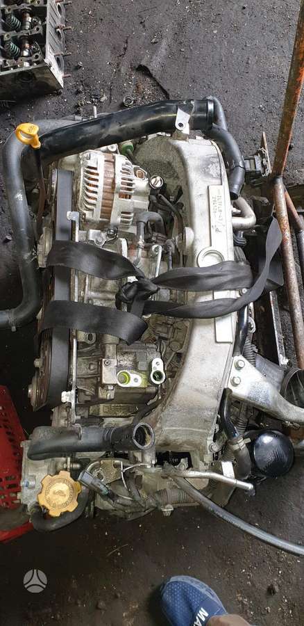 Subaru Legacy Variklis dalimis