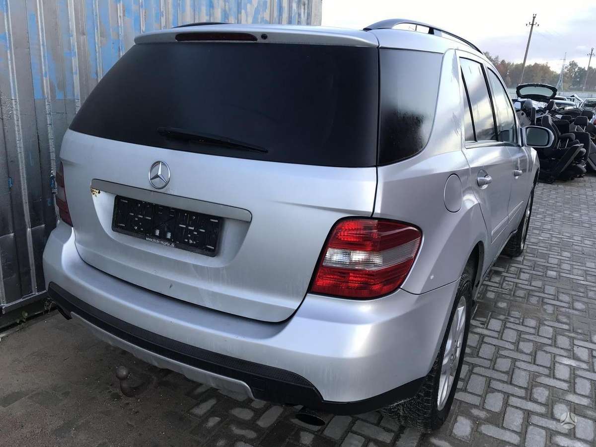 Mercedes-Benz ML klasė по частям