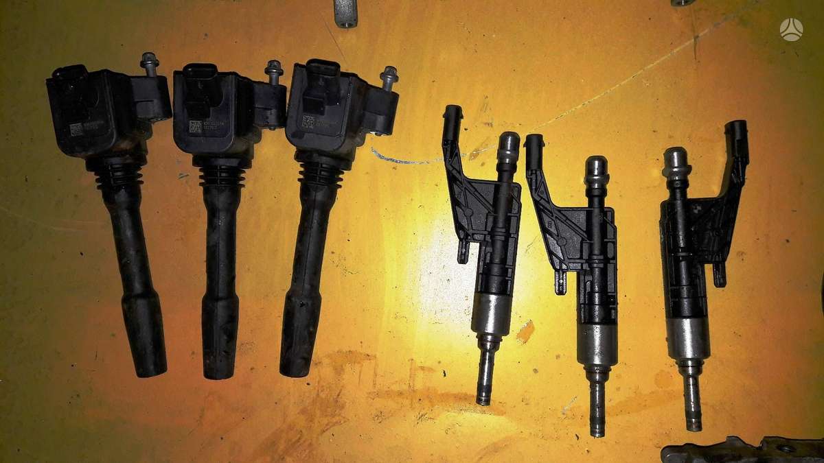 Mini Countryman, B38A15A, variklio detalės
