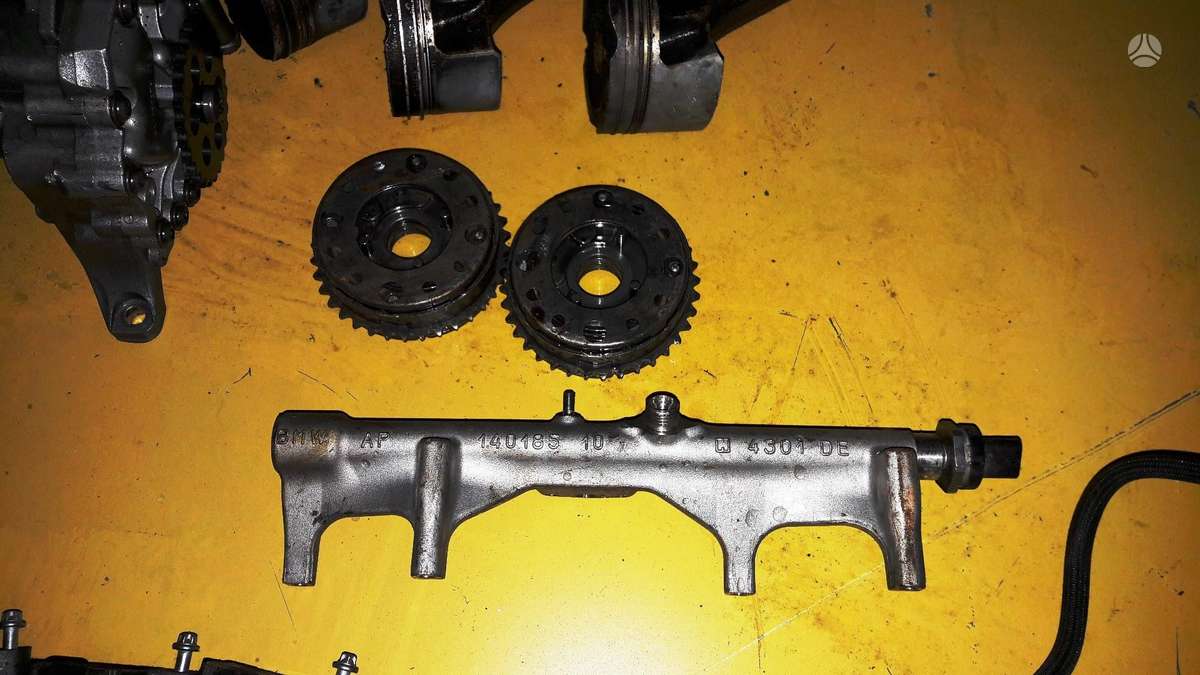 Mini Countryman, B38A15A, variklio detalės