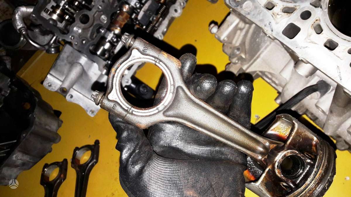 Mini Countryman, B38A15A, variklio detalės