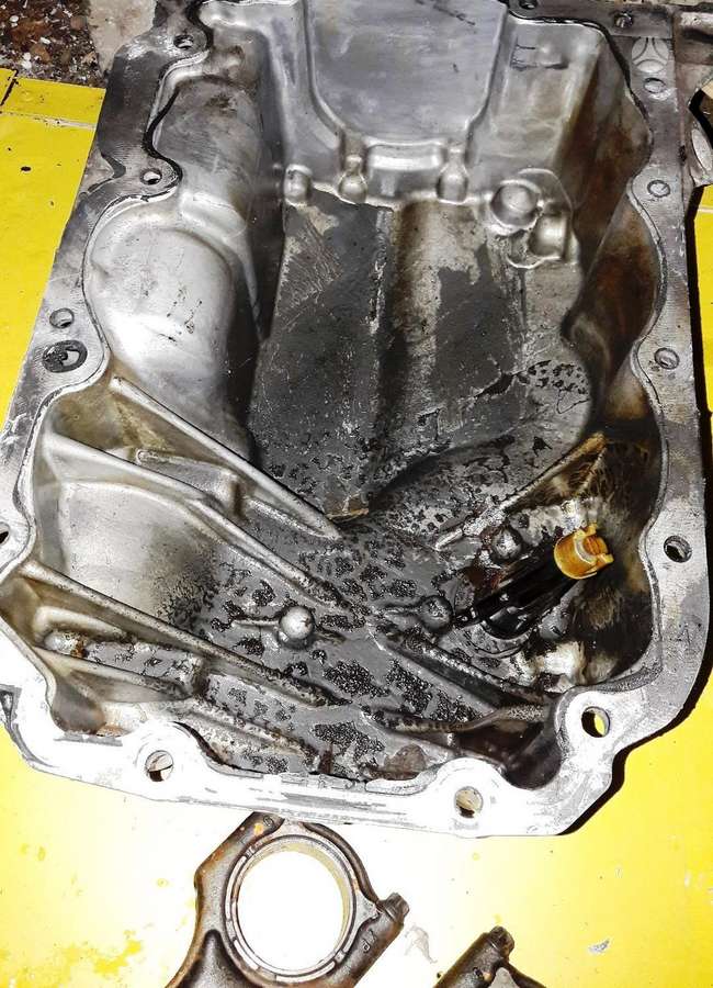 Mini Countryman, B38A15A, variklio detalės