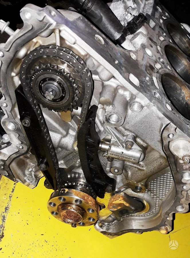 Mini Countryman, B38A15A, variklio detalės