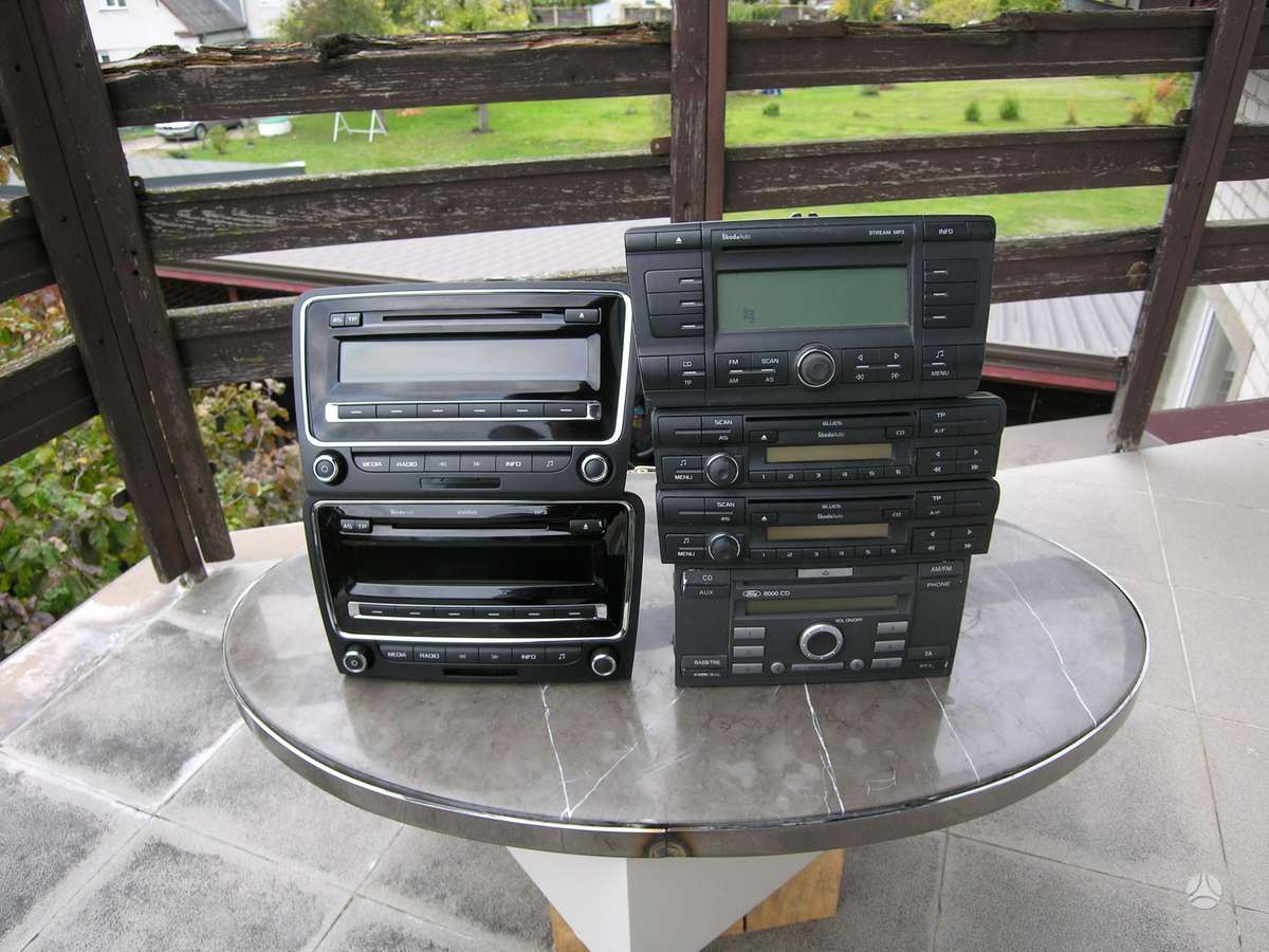 Skoda AUTO  SWING , AUTO STREAM ,  AUTO  BLUES, cd / mp3 players