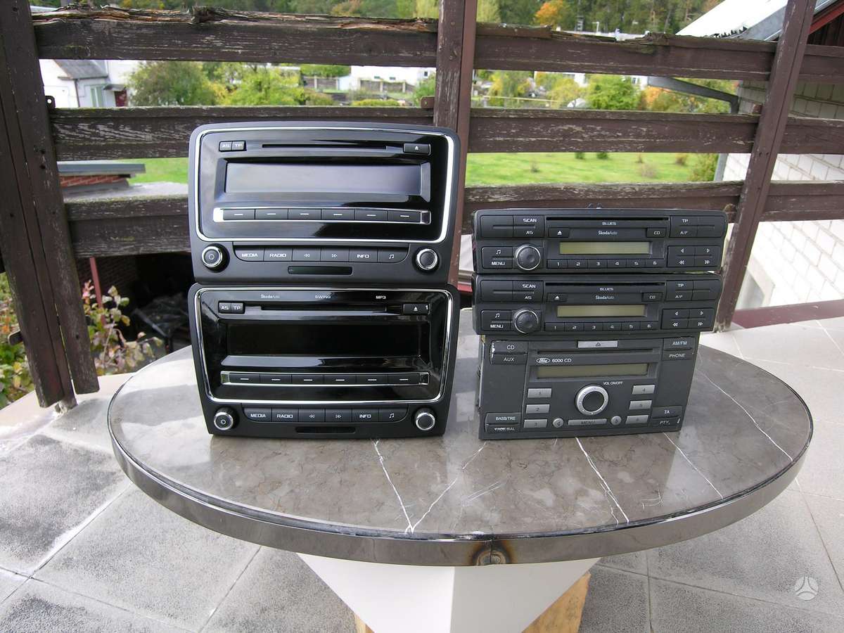 Skoda AUTO  SWING , AUTO STREAM ,  AUTO  BLUES, cd / mp3 grotuvai