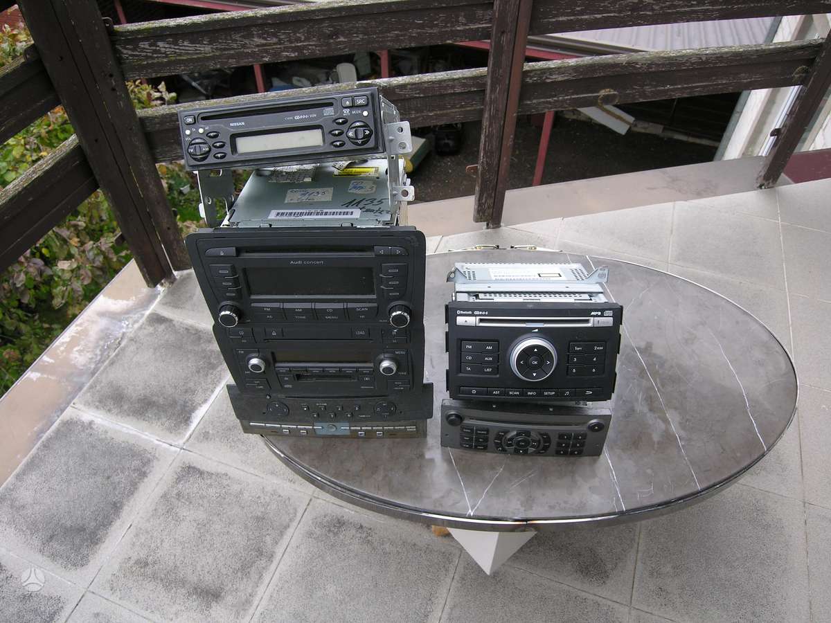 Skoda AUTO  SWING , AUTO STREAM ,  AUTO  BLUES, cd / mp3 grotuvai