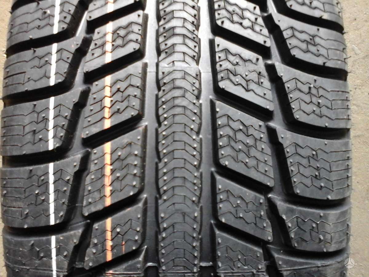 -Kita-, зимние 225/45 R17