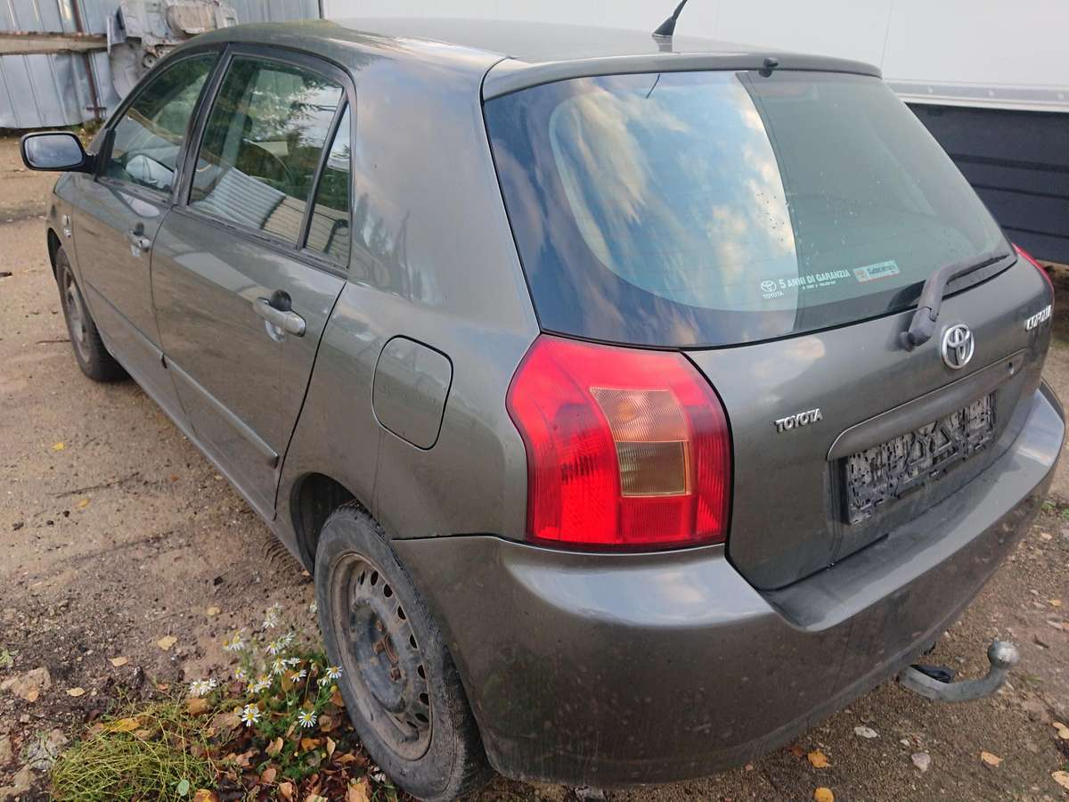 Toyota Corolla Dalimis toyota corolla 2002 2005m