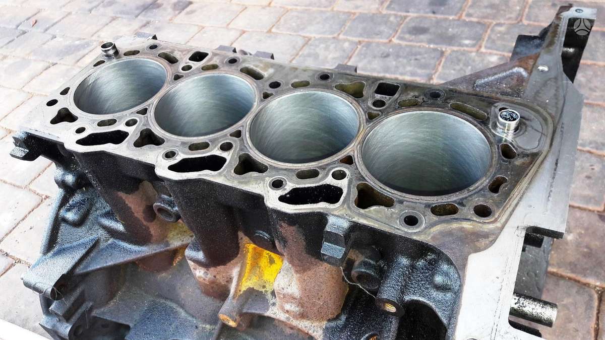 Ford Transit, JXFA, детали двигателя