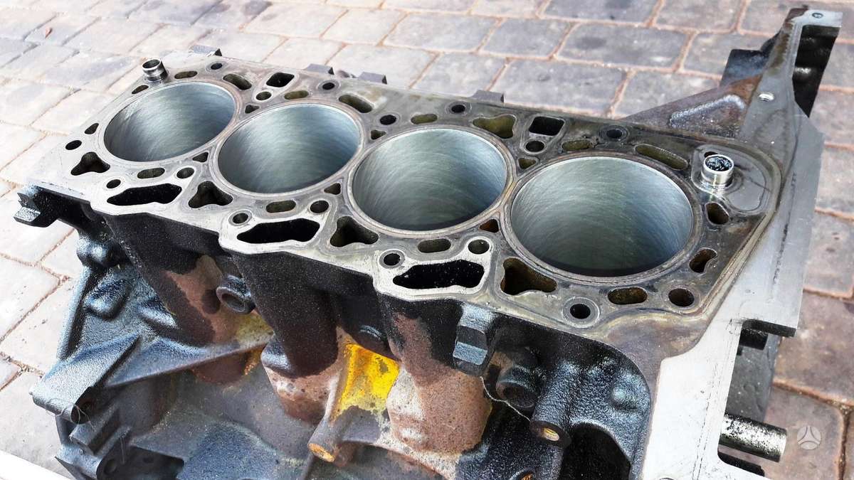 Ford Transit, JXFA, variklio detalės