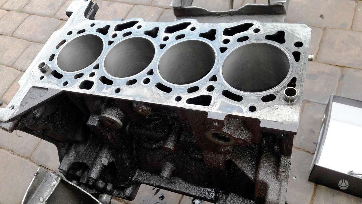 Ford Transit, P8FA, variklio detalės