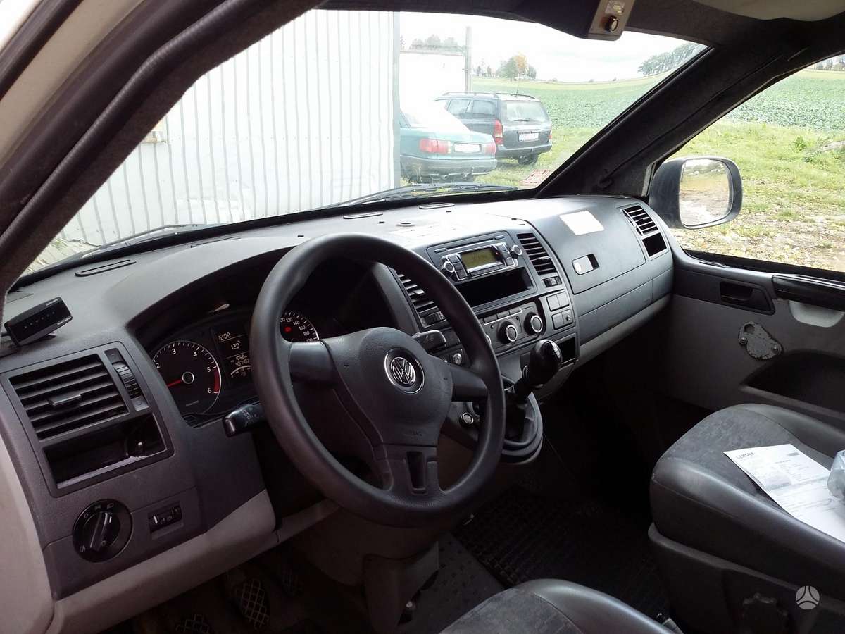 Volkswagen TRANSPORTER, preču