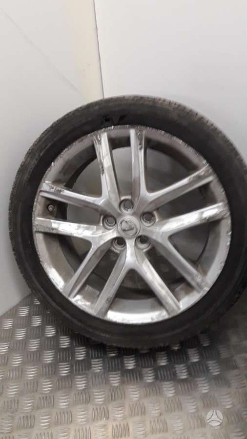 Lexus Ct200h, lengvojo lydinio, R17