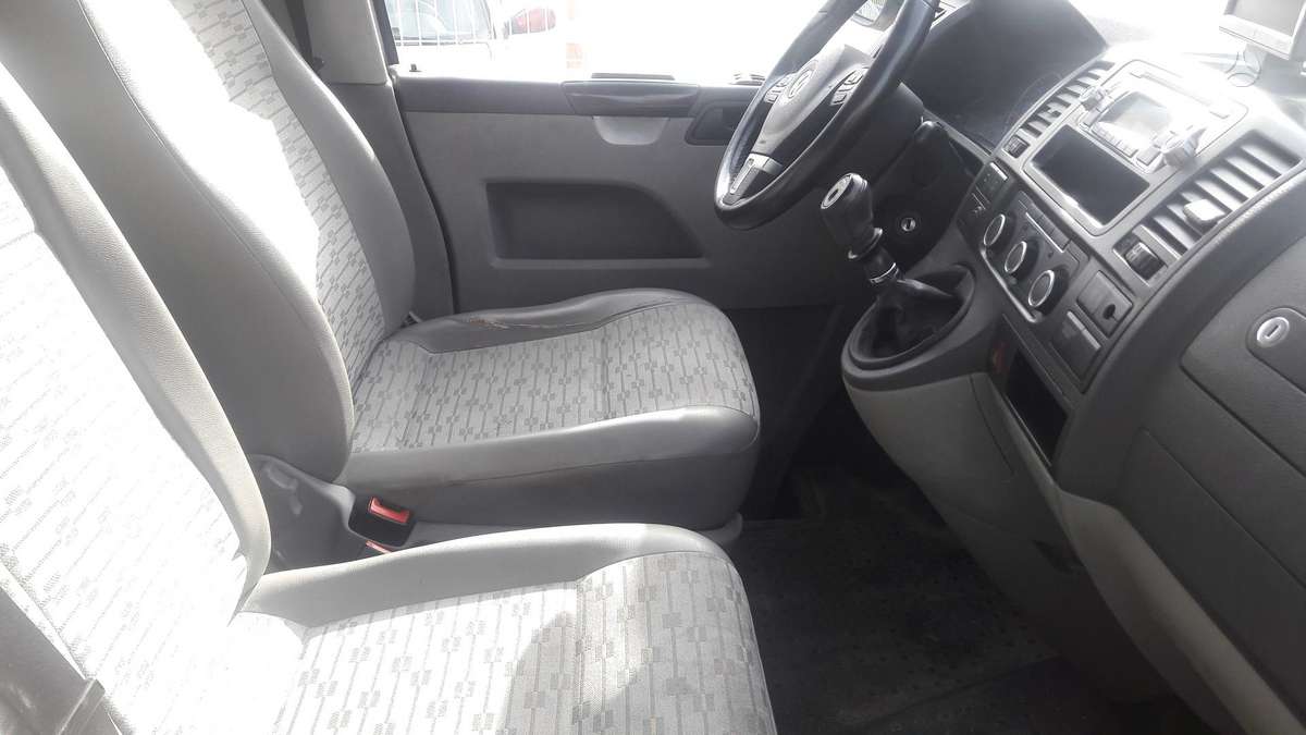 Volkswagen Transporter T5, preču