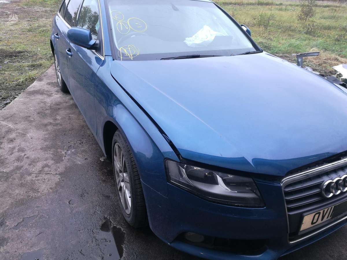 Audi A4 dalimis