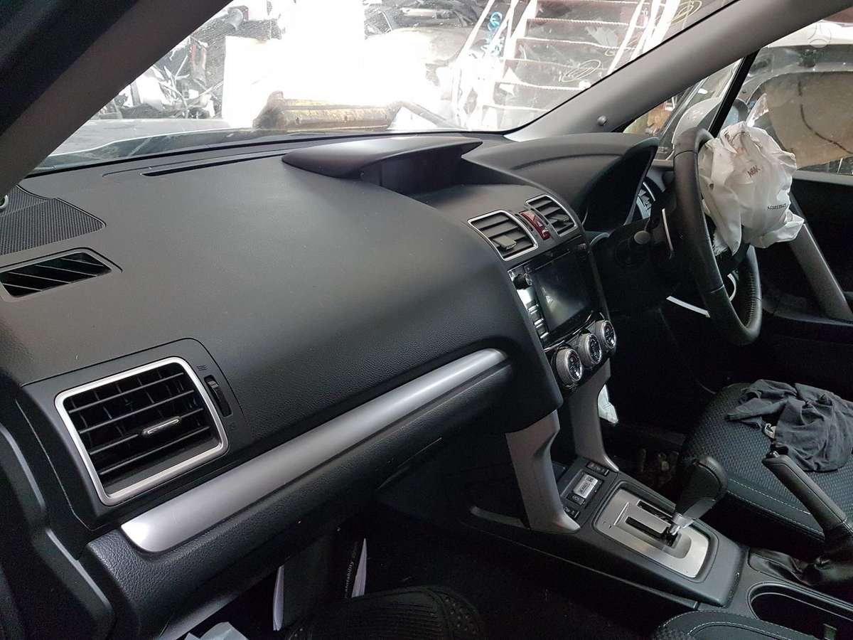 Subaru Forester 25344 mph engine type fb20avzhxe 110kw transmission type