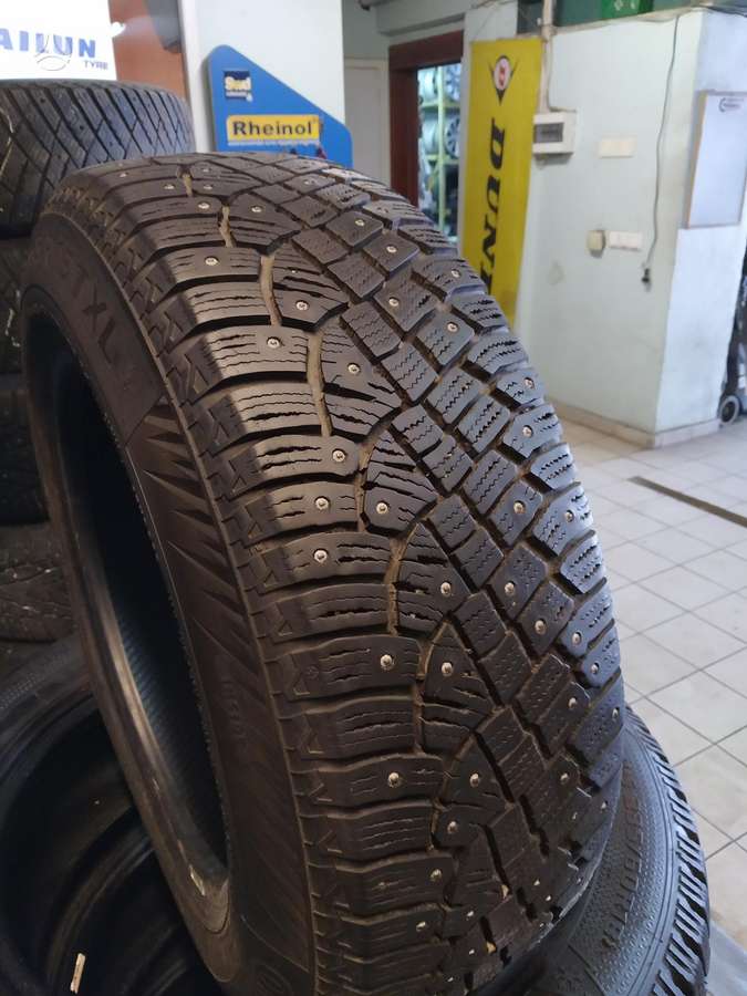 Continental IceContact 2, winter 225/45 R19