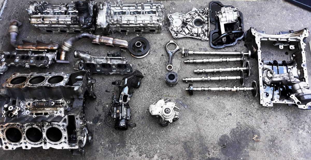 Mercedes-Benz E klasė, OM642, engine parts