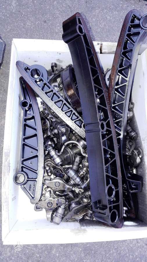 Mercedes-Benz E klasė, OM642, engine parts