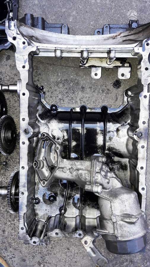 Mercedes-Benz E klasė, OM642, engine parts