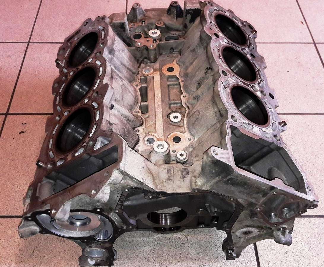 Mercedes-Benz ML klasė, OM642, engine parts