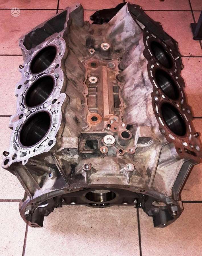 Mercedes-Benz ML klasė, OM642, engine parts