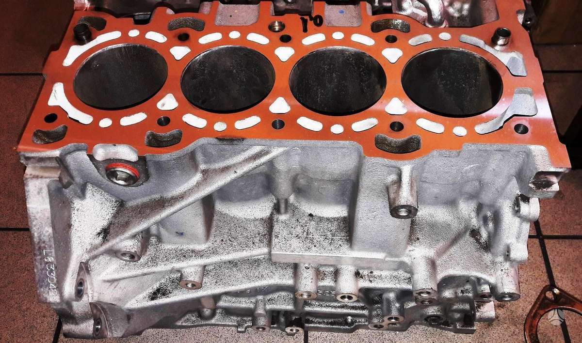 Mazda MX-5, L8, детали двигателя