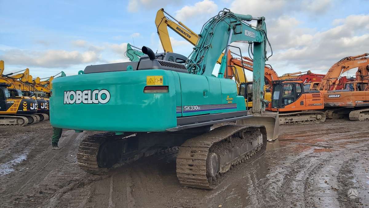 Kobelco SK330LC-6E, экскаваторы