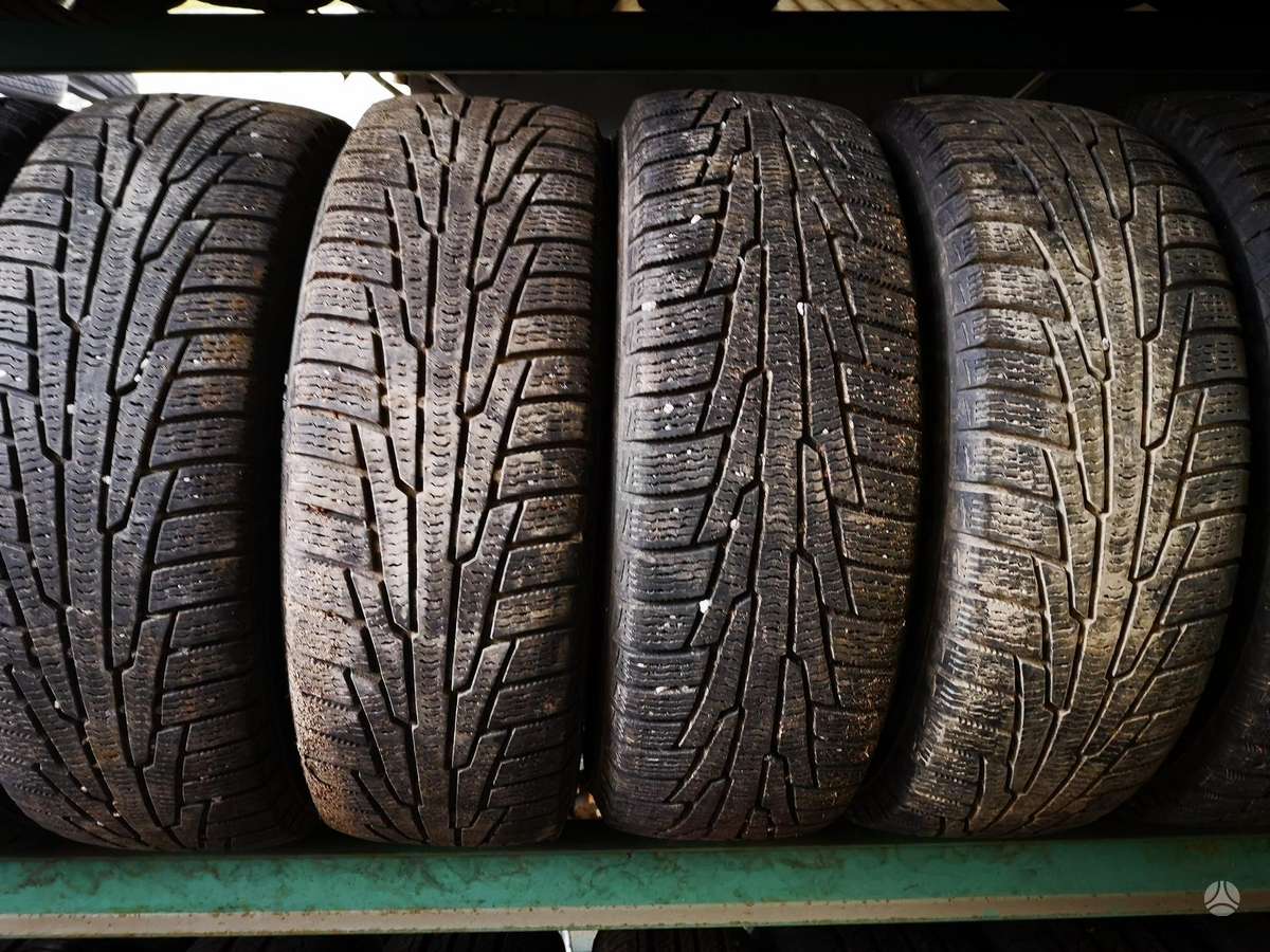 Nokian, žieminės 195/65 R15