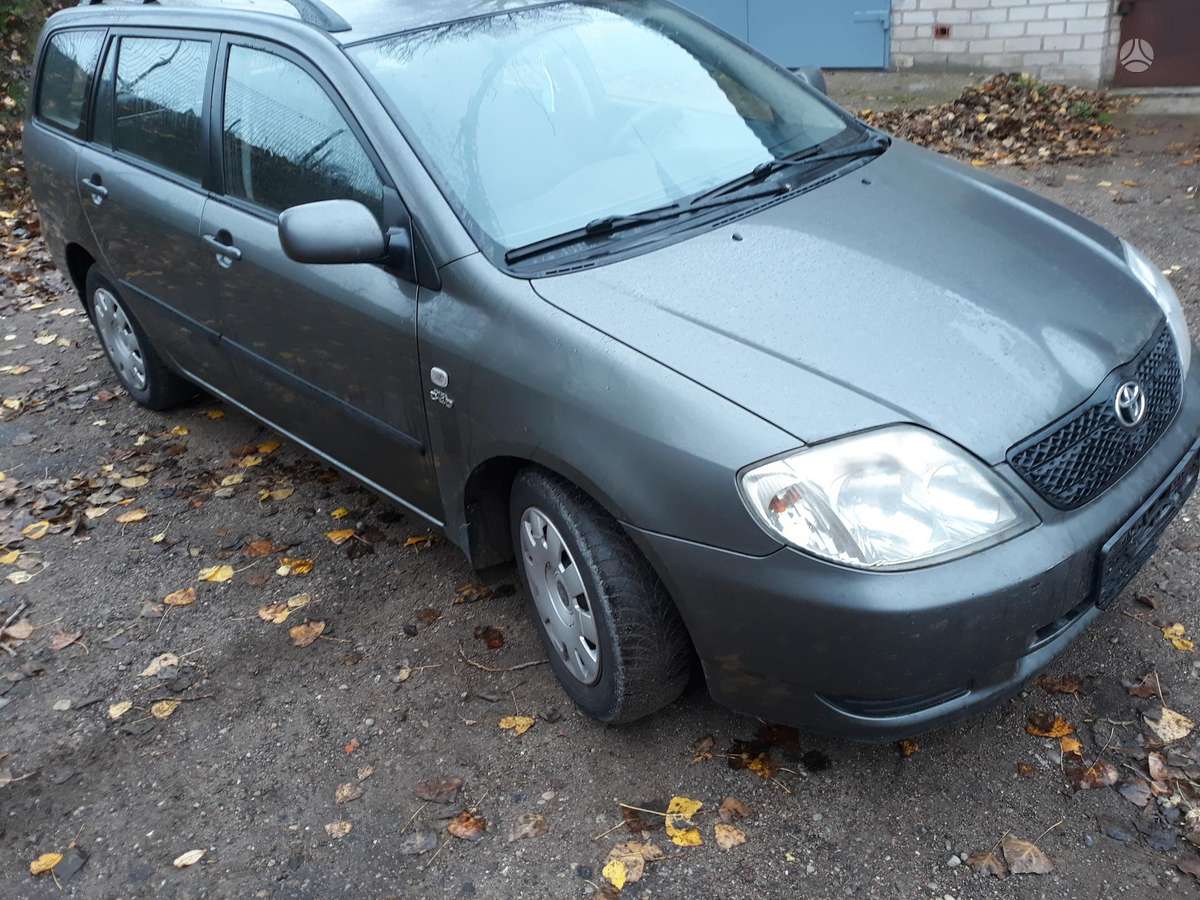 Toyota Corolla kėbulo dalys