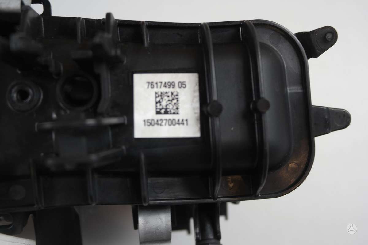 Mini -kita-, 7617499, fuel injection distributor