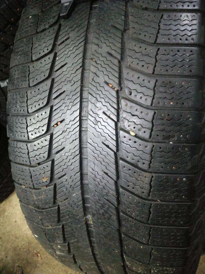 Michelin LATITUDE X-ICE, winter 255/55 R18