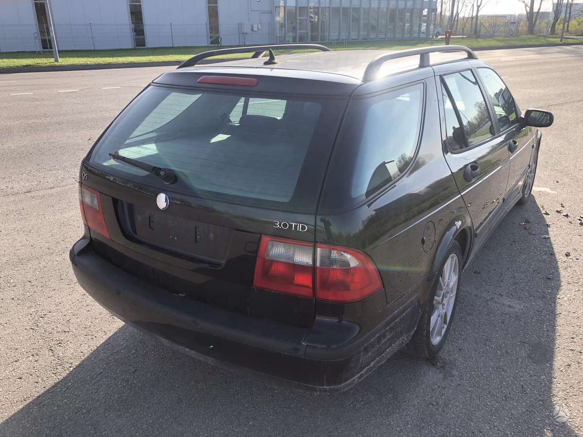 Saab 9-5 по частям