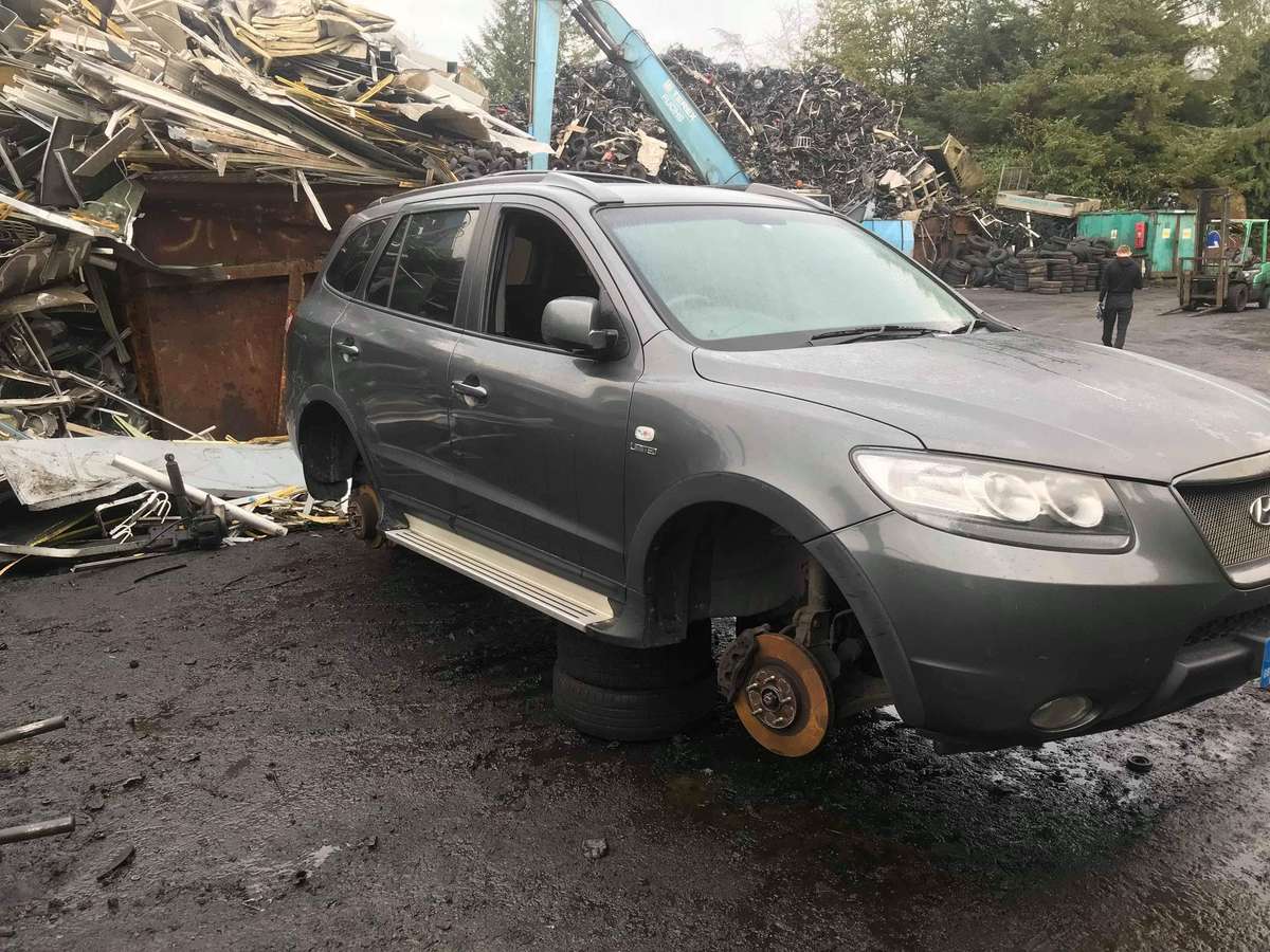 Hyundai Santa Fe rezerves daļās