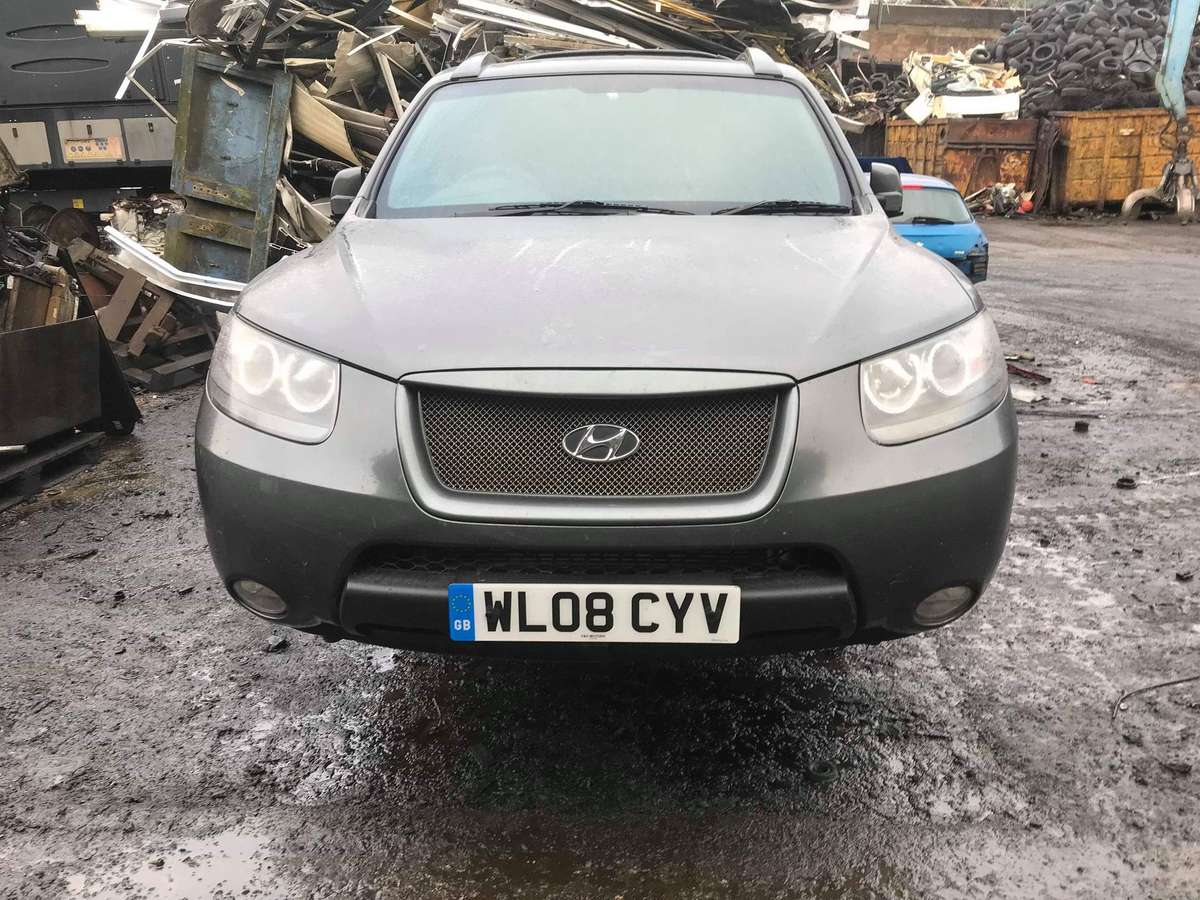 Hyundai Santa Fe по частям