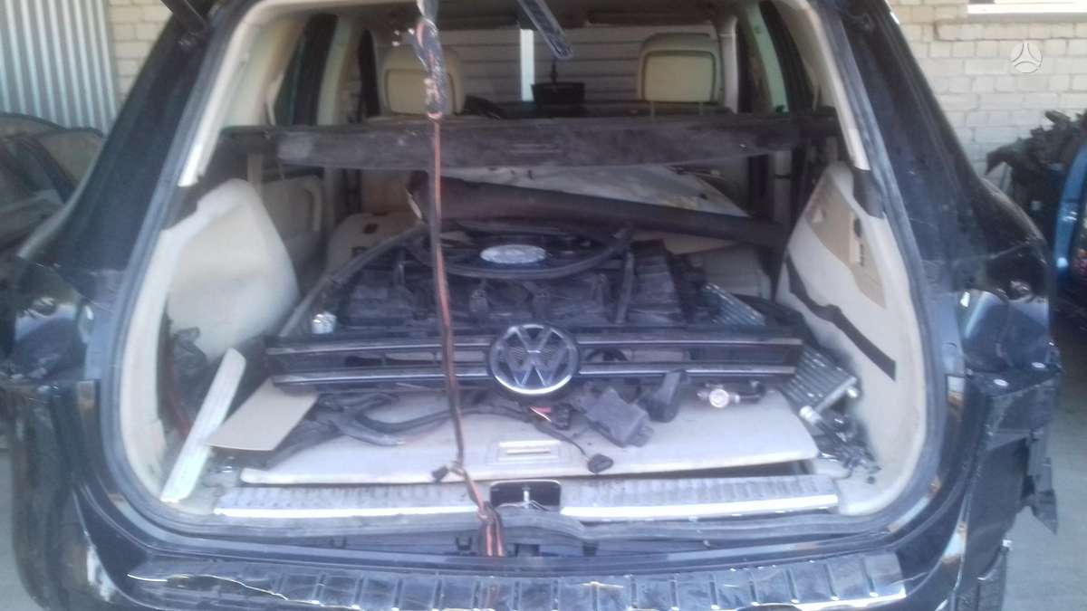 Volkswagen Touareg по частям. 70000km