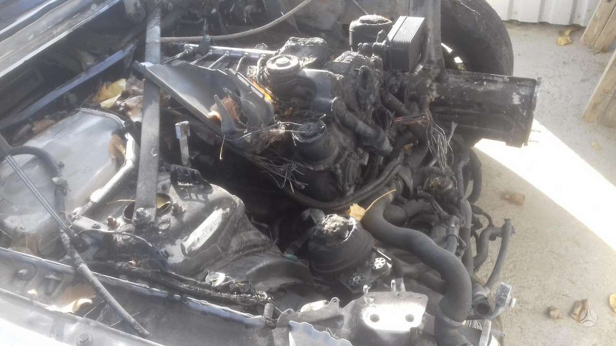 BMW X1 for parts