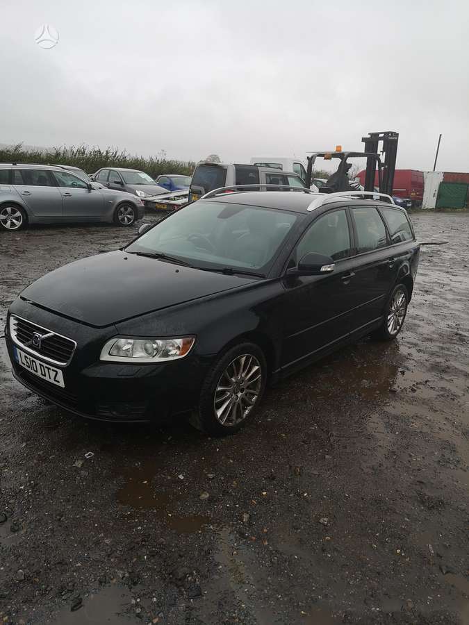 Volvo V50