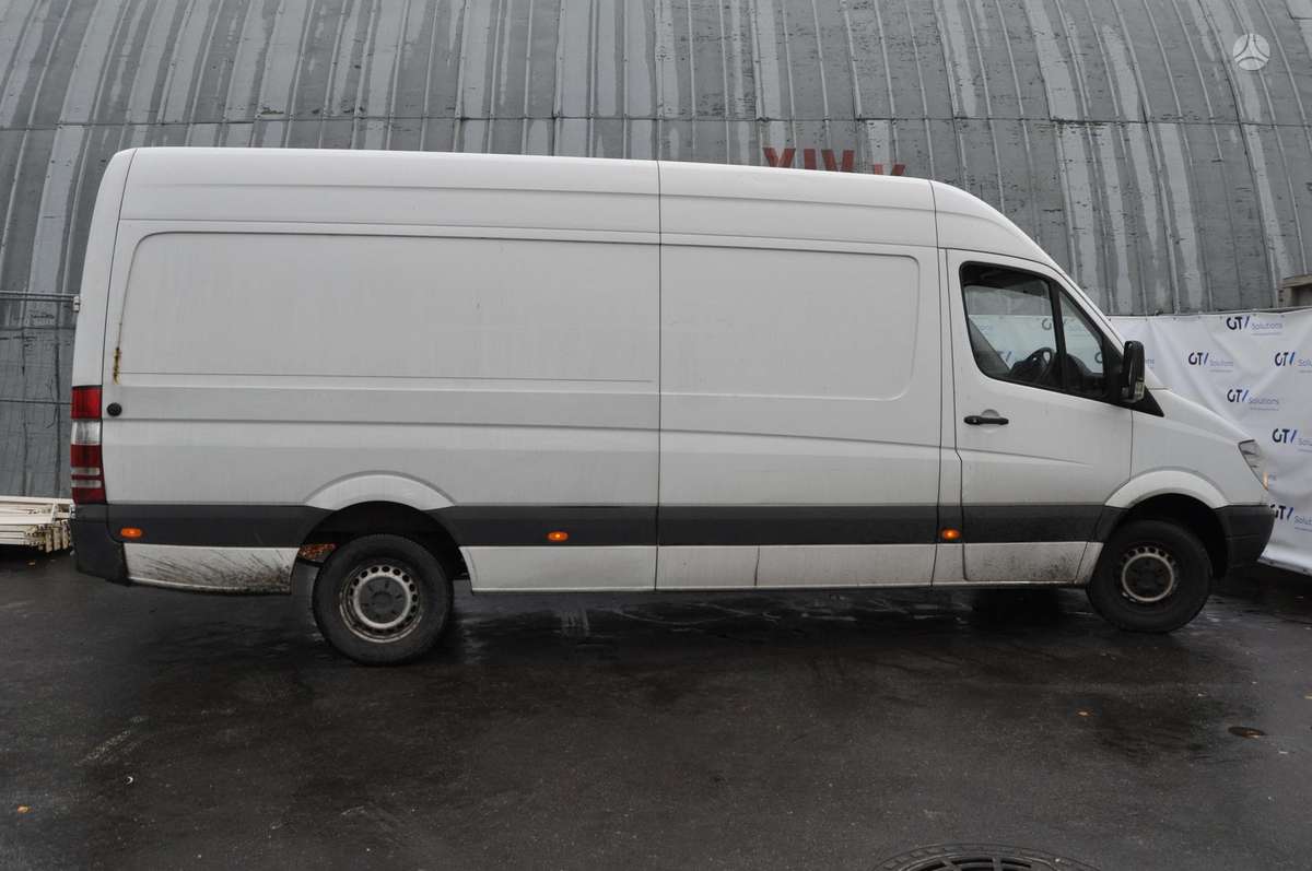 Mercedes-Benz Sprinter rezerves daļās