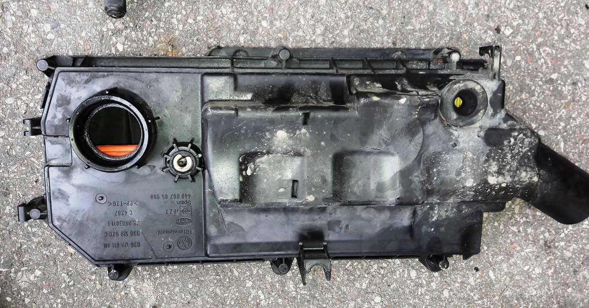 Volkswagen Golf, AHW, variklio detalės