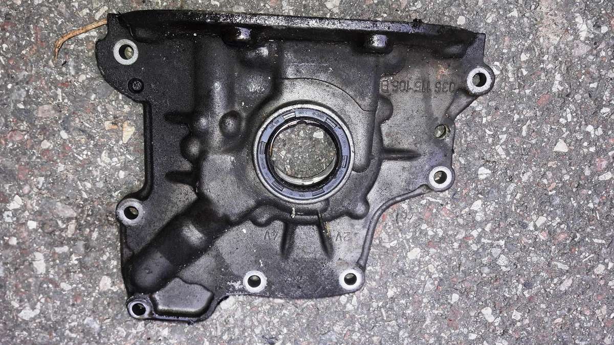 Volkswagen Golf, AHW, variklio detalės