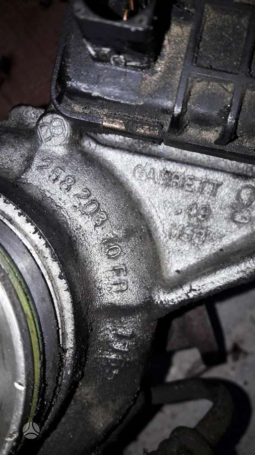 BMW 3 serija, N47D20C, variklio detalės